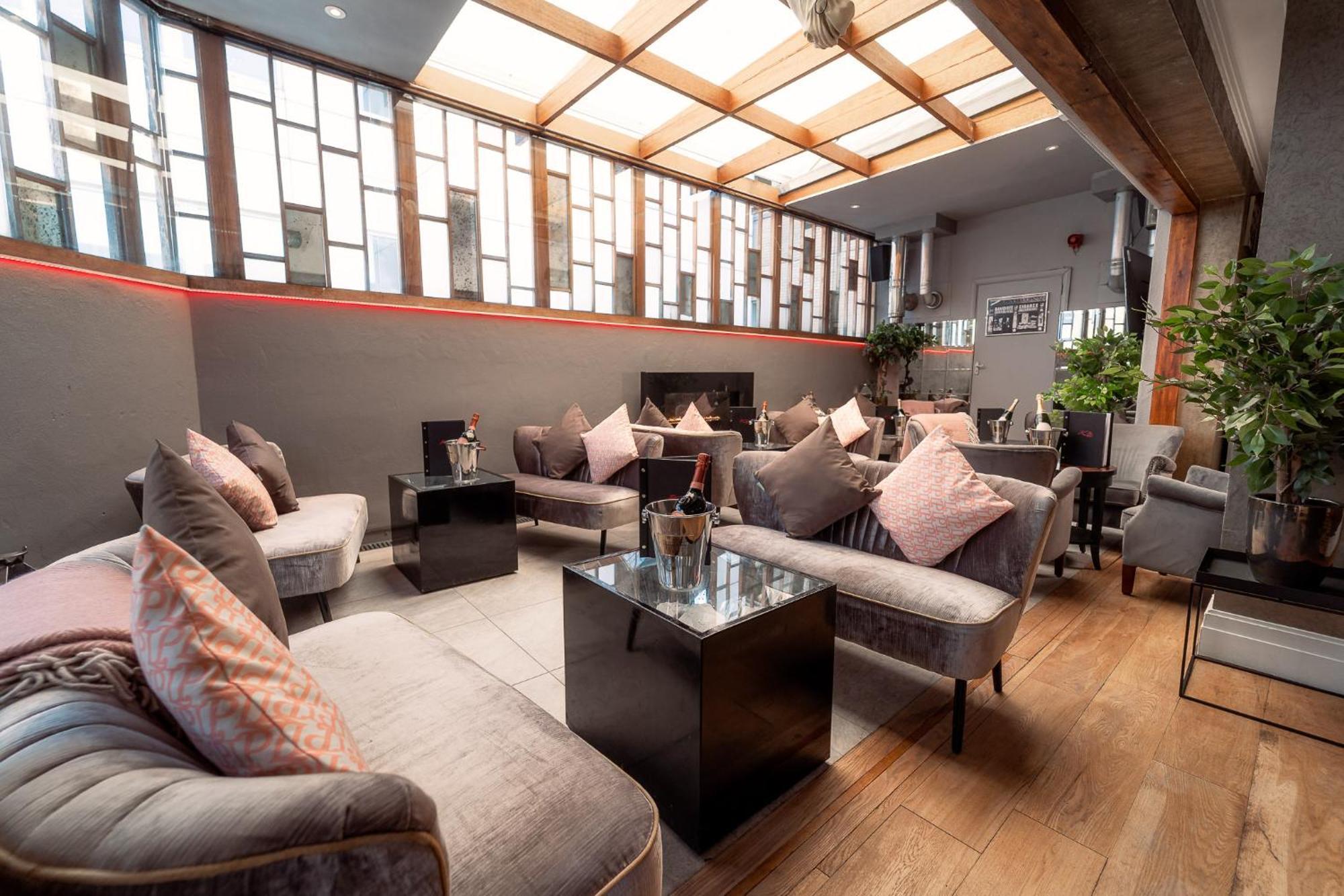 Karma Sanctum Soho Hotel Лондон Экстерьер фото